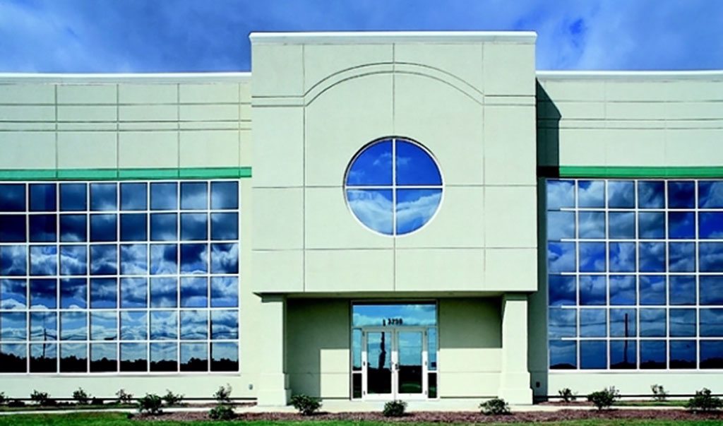 Butler building, hardwall structural system Building with hardwall structural system